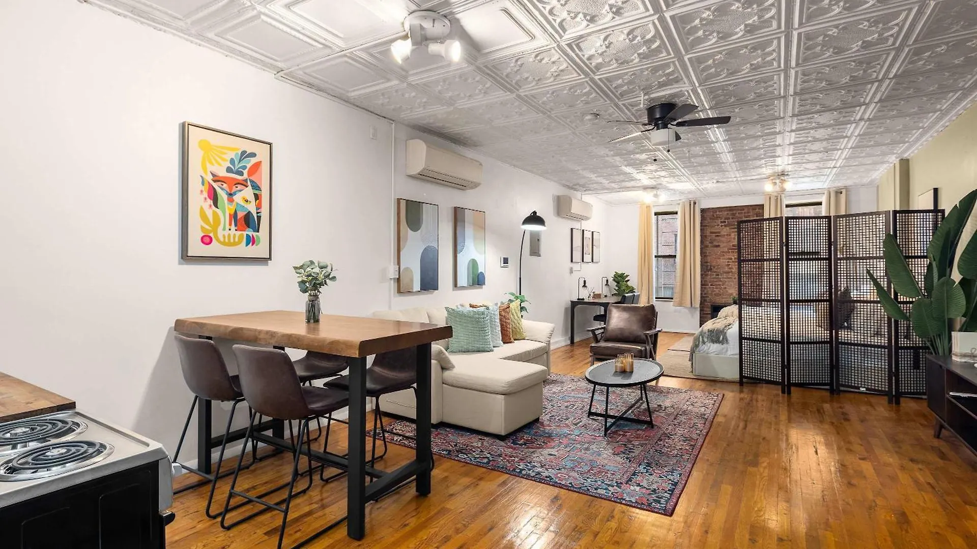 Apartment Vibrant Nyc Loft - Open Space For 6 Guests New York